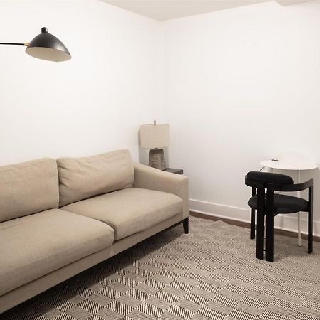 Frontdesk Updated 2 Bedroom Apt Near South Side Чикаго Экстерьер фото